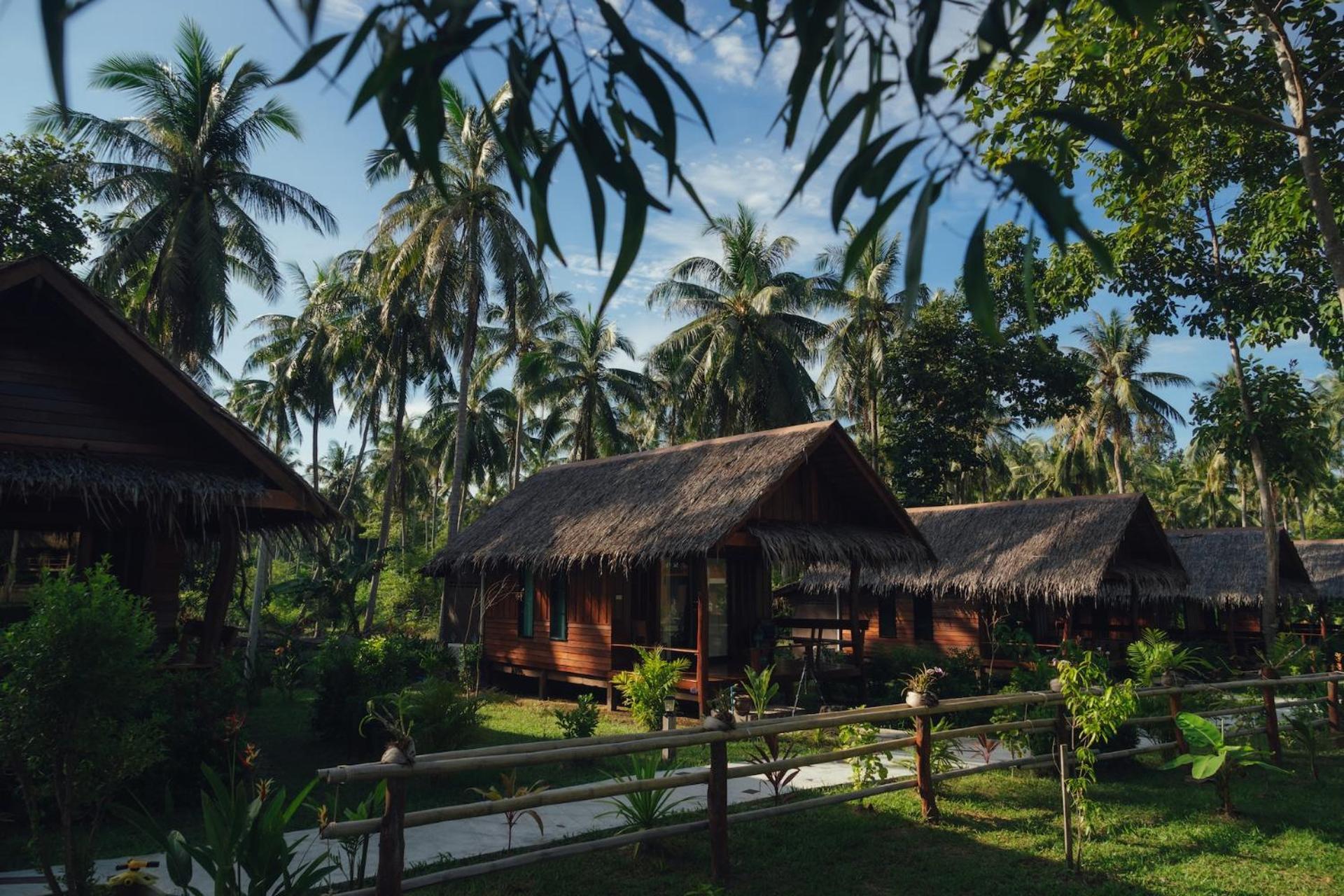 Coco Canopy Boutique Resort Koh Jum Esterno foto