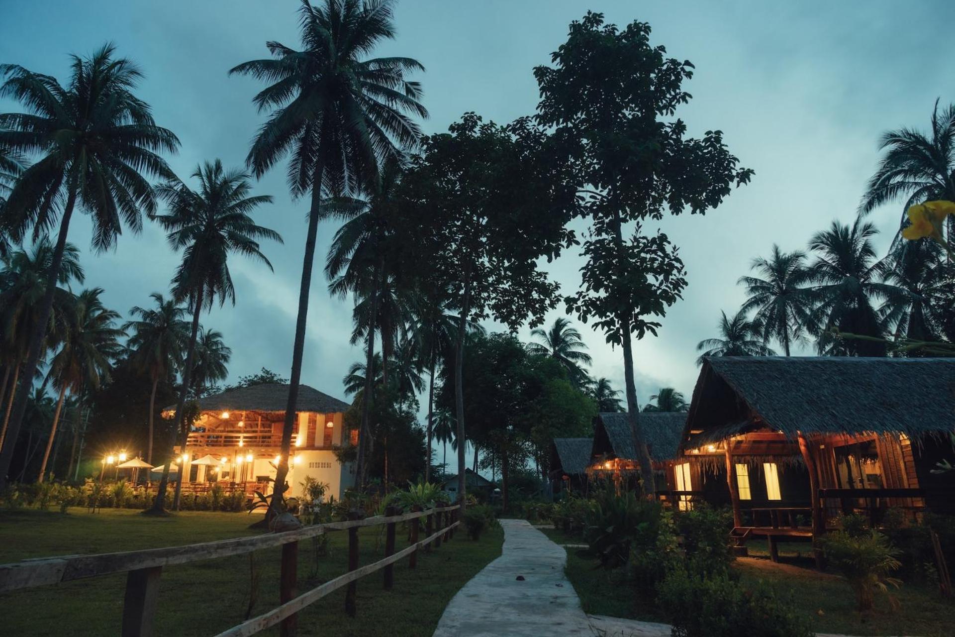 Coco Canopy Boutique Resort Koh Jum Esterno foto