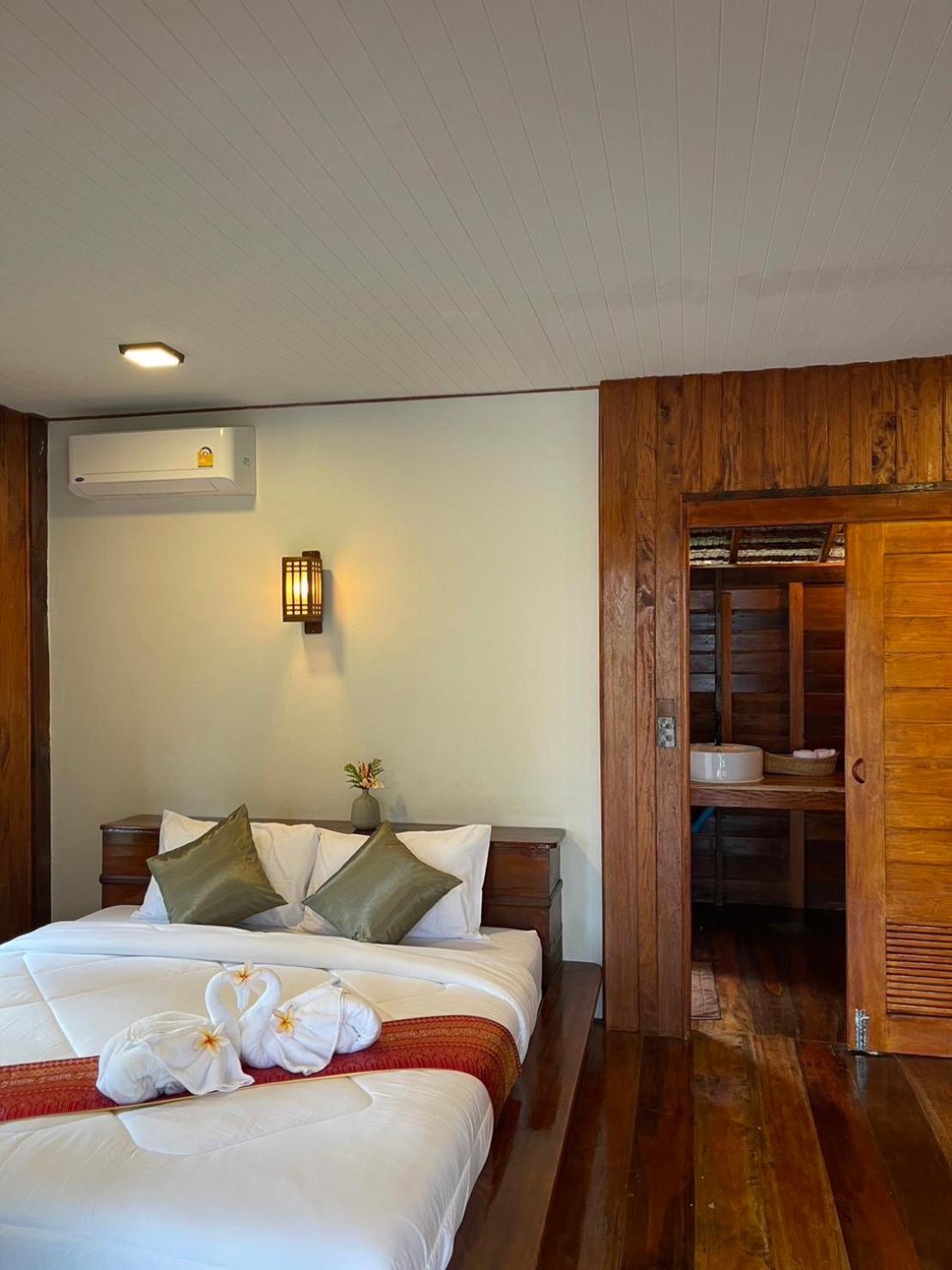 Coco Canopy Boutique Resort Koh Jum Esterno foto