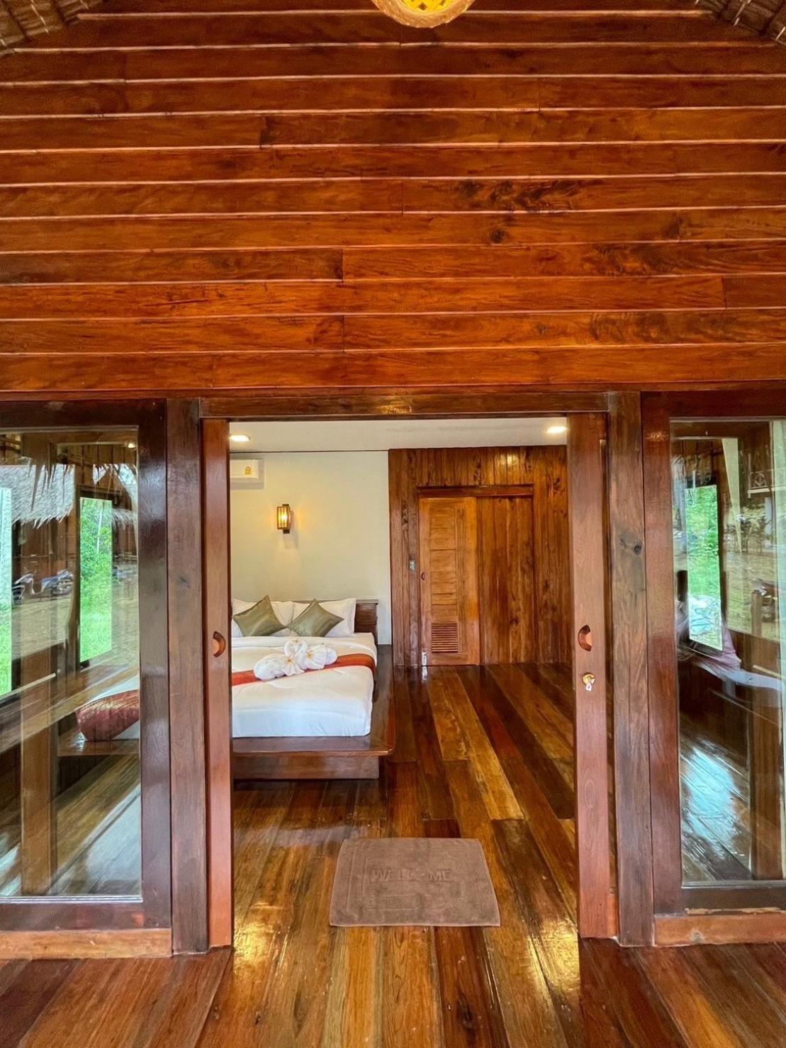 Coco Canopy Boutique Resort Koh Jum Esterno foto